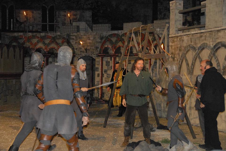 Robin-Hood444.jpg